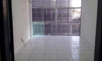 Imagem 4: Sala no Comércio na rua da Grécia