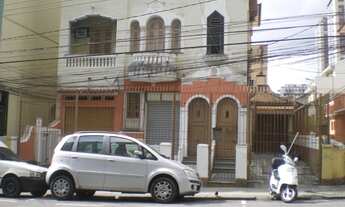 Imagem: Ajuri Imóveis aluga excelente casa com