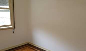 Imagem 7: Alugo/vendo amplo apartamento 2 quartos em edifício histórico na Glória