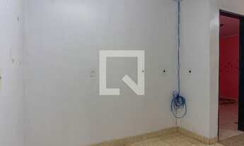 Imagem 4: Casa para Aluguel - Samambaia Sul, 2 Quartos, 230 m2