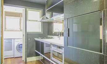 Imagem 7: Lindo apartamento 2(dois)dormitorios,Uma suíte ampla com banheiro integrado e amplo closet