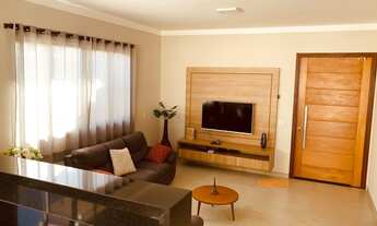 Imagem 6: CASA TÉRREA À VENDA 326 m2, 4 quartos (2 suítes), Terreno 450 m2, Bela Vista - Brotas - SP