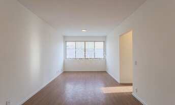 Imagem 3: Maravilhoso apartamento de 79m2 com 2 dormitórios, 1 banheiro e 1 vaga à venda, Cerqueira