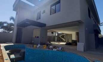 Imagem: Casa de condomínio sobrado para venda possui