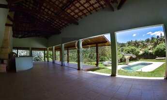 Imagem 7: Mansão a Venda com 7 Dormitórios, sendo 5 Suítes no Condomínio Recanto dos Pássaros em Pir