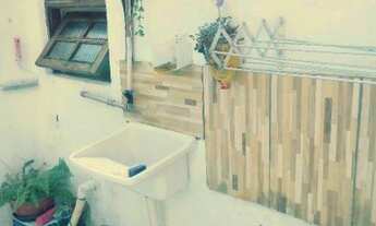 Imagem 6: Alugo quarto para moça( somente mulher