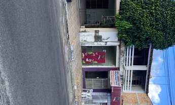 Imagem 3: Casa para venda possui 150 metros quadrados com 4 quartos em Farolândia - Aracaju - SE