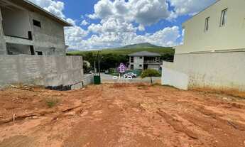 Imagem 2: Terreno para Venda no Condomínio Figueira Garden em Atibaia
