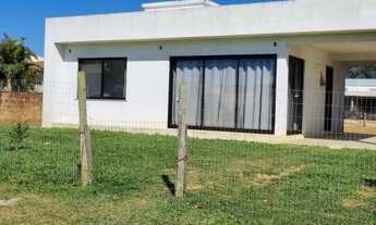 Imagem 2: Casa de Alvenaria a 4,5 km da Praia da Barra, em Garopaba!