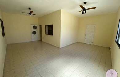 Imagem: Casa a venda 3 dormitórios, 2 suítes