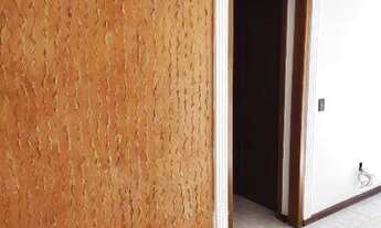 Imagem 5: Ótimo Apto Varanda 2 Qts e Dep. Revestida na Pau Ferro Pechincha