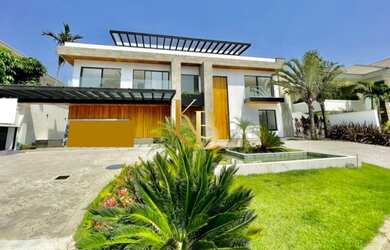 Imagem 2: Casa no condomínio Malibu com elevador