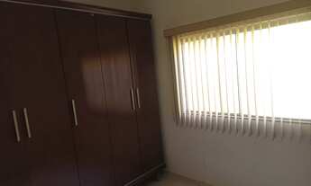 Imagem 2: Casa para venda com 95 metros quadrados com 3 quartos em Guarani - Uberlândia - MG