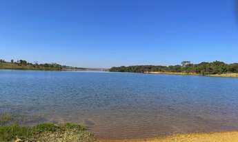 Imagem: Casa Lago Corumba IV Cond. Portal da Serra