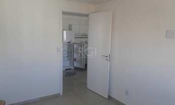 Imagem 7: Apartamento 1 dormitório desocupado andar alto Jardim Botânico