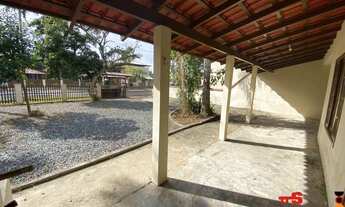 Imagem 5: Casa em ótima localização, na praia de Bal. Barra do Sul - SC