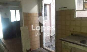 Imagem: Casa - 02 quartos - Nova Iguaçu