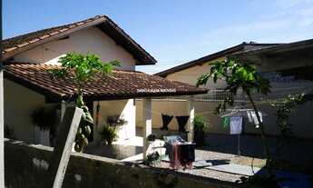 Imagem 4: FLORIANóPOLIS - Casa Padrão - Carianos