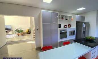 Imagem 3: Casa com 4 dormitórios à venda, 385 m² por R$ 2.550.000 - Condomínio Vale das Águas - Brag