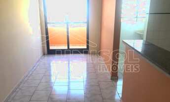 Imagem 3: A Unisol Imóveis aluga apartamento de dois dormitórios com duas vagas na garagem próximo a