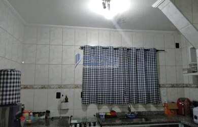 Imagem 6: Sobrado para Venda em Mogi das Cruzes, Jardim Aeroporto III, 4 dormitórios, 1 suíte, 2 ban