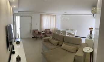 Imagem 2: Casa na Aruana Casa com 3 dormitórios