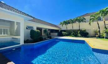 Imagem 2: Casa com 5 suítes para alugar no condomínio Santa Mônica Jardins