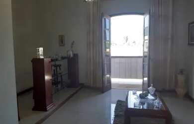 Imagem 5: Imóvel Comercial em Niterói, bairro Itaipu, 3 dormitórios, sendo 1 suíte, 6 banheiro, 2 va