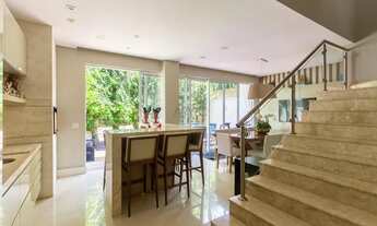 Imagem: Casa em condomínio no Mercês - ARYA 1