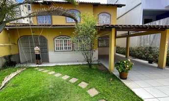 Imagem 2: Casa para venda possui 360 metros quadrados com 5 quartos em Jardim Camburi - Vitória - ES