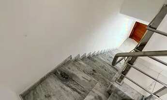 Imagem 6: Casa duplex com 3 quartos, 4 vagas de garagem na Serra