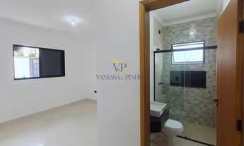 Imagem 2: Casa para Venda em Bom Jesus dos Perdões, Jardim Real, 3 dormitórios, 1 suíte, 2 banheiros