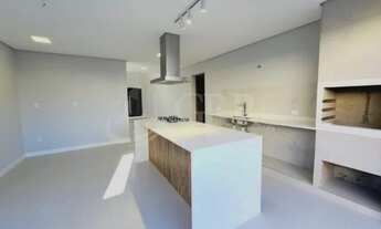 Imagem 7: Casa de 3 dormitórios de Alto Padrão no Condomínio Terras do Vale na cidade de Caçapava