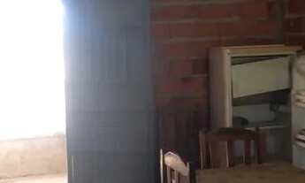 Imagem 3: Casa e sítio Casa com 2 dormitórios