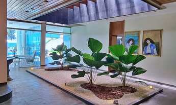 Imagem 3: Mansão Pé na Areia, Praia de Pernambuco, Ideal para Investidores!