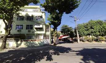 Imagem: Bangu, Rua Rangel com Oliveira Ribeiro