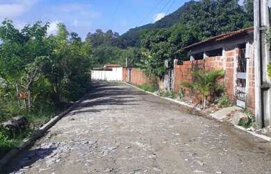 Imagem 2: Vende-se casa duplex em Pacatuba (CE