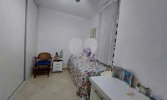 Imagem 14: Apartamento para venda possui 217 metros quadrados com 5 quartos em Tijuca - Rio de Janeir