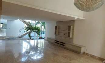 Imagem 1: Alugo Belíssima Casa 4 Suítes em Busca Vida