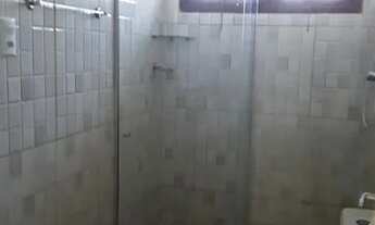 Imagem 5: Casa 1/4 em Vilas do Atlântico em rua fechada