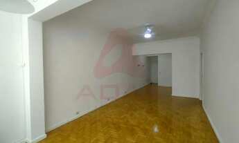 Imagem 4: Apartamento para venda possui 120 metros quadrados com 3 quartos em Copacabana - Rio de Ja