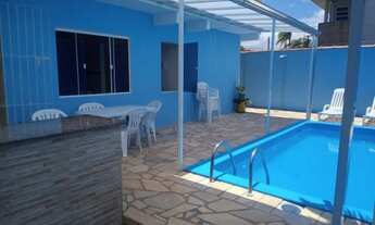 Imagem 2: Casa com piscina