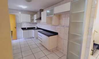 Imagem 5: Sobrado para venda possui 462 metros quadrados com 4 quartos em Jardim América - Goiânia