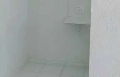 Imagem 4: Apartamento com 2 dormitórios, sala ampla para 2 ambientes, 1 banheiro, 1 vaga de garagem
