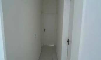 Imagem 7: Alugo Apartamento Residencial Parque Maraponga, Apartamento com 03 quartos e 02 banheiros