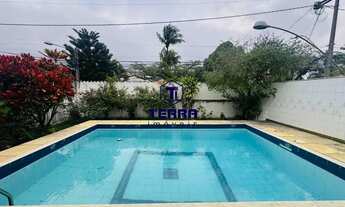 Imagem 2: Ampla casa na entrada do Condomínio Amoli. Localização super privilegiada