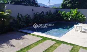 Imagem 6: Casa a venda com 4 quartos, 1 suíte master, sul da Ilha no Pântano do Sul em Florianópolis