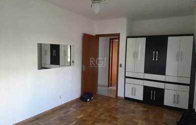 Imagem 3: Apartamento 2 dormitórios, 2 vagas, no bairro Rio Branco, em Porto Alegre, RS
