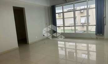Imagem 6: Sala comercial no Bairro Praia de Belas, próximo do Hospital Mãe de Deus