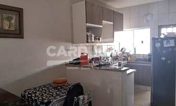 Imagem 3: Casa com ótima localização, com 02 dormitórios sendo um suíte